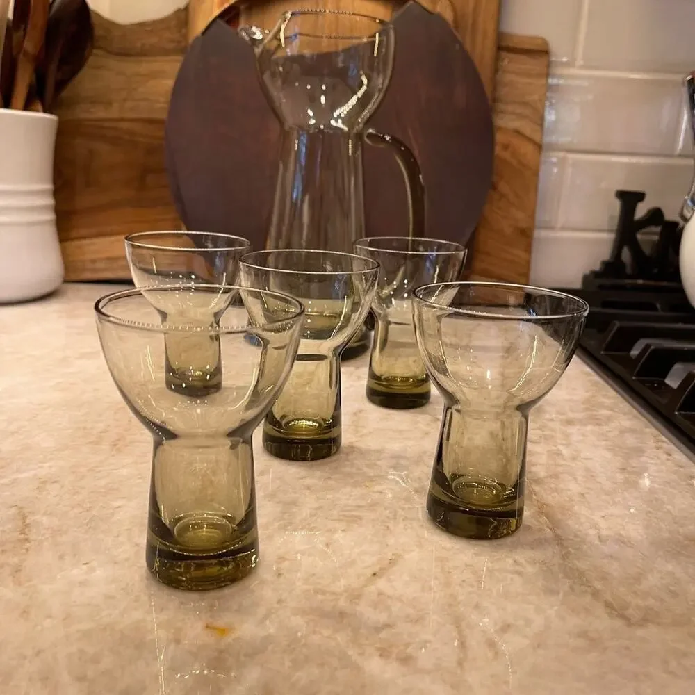 Vtg retro MCM Danish cocktail pitcher +5 martini glasses in a smoky glass